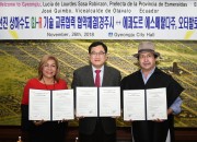 1. 경주시, 에콰도르 선진 상하수도 GJ-R 기술 교류협약(왼쪽부터 루시아 소사 에스메랄다 주지사, 주낙영 경주시장, 호세 킴보 오타발로 부시장) (1)