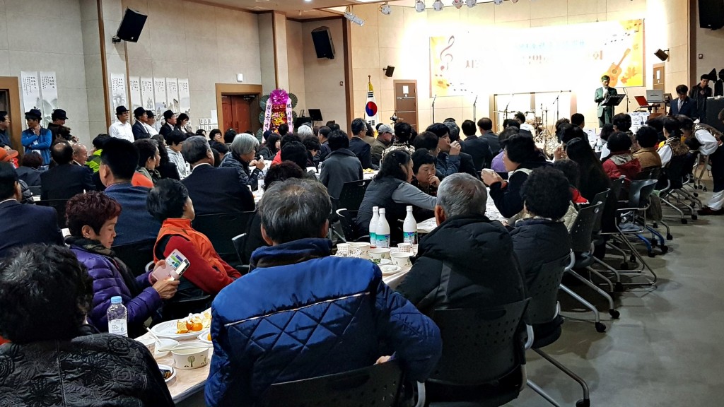 2. 현곡면복지회관 시월의 작은음악회 (2)
