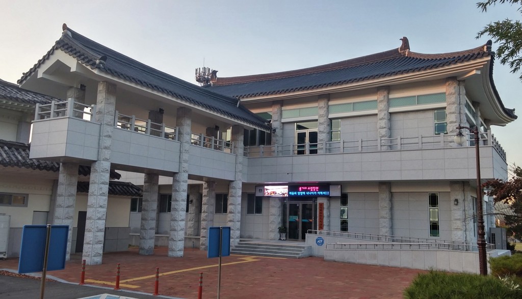 3 보덕동 인천송도2동 주민자치위원회 방문(주민자치센터전경사진)