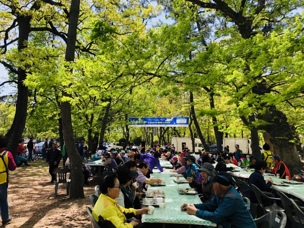 5. 친절한 경자씨와 함께하는‘참! 좋은 사랑의 밥차’ (1)