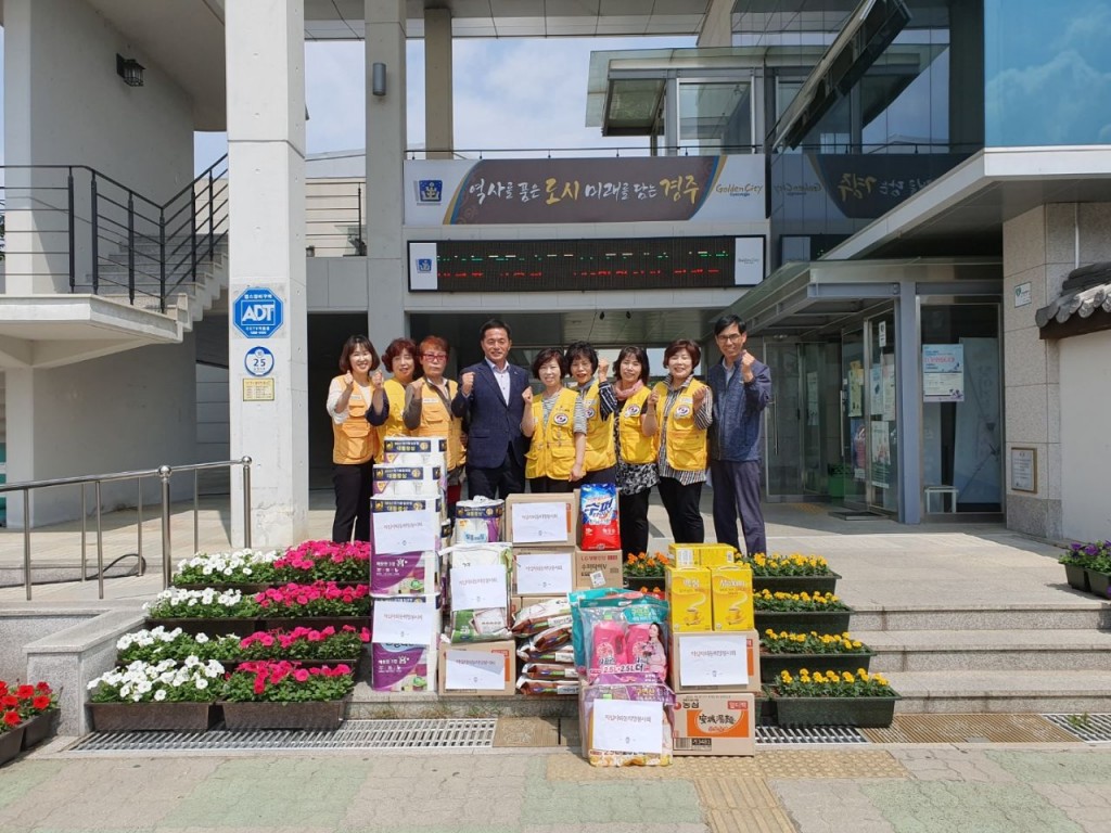 3. 외동희망봉사회 위기가구 생필품 전달(2)