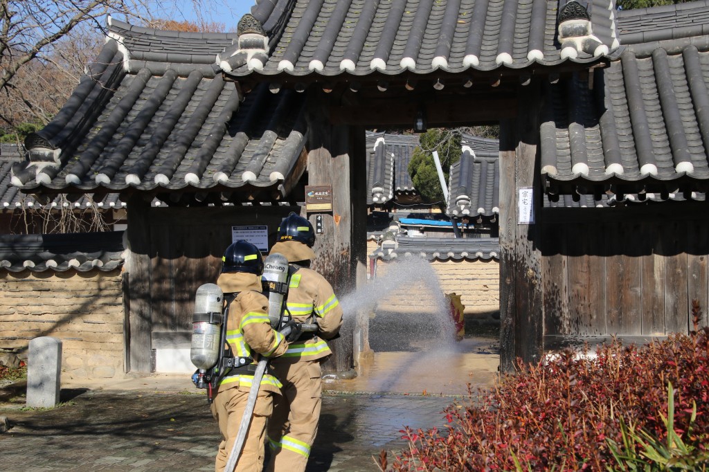 20191129 경주소방서 중요 목조문화재 및 산불 대응 합동소방훈련 실시(3)