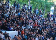 경주엑스포 백결공연장에서 열리는 공연을 보기위해 객석을 가득 채운 관람객들 (1)