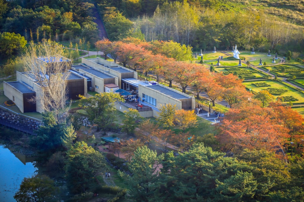 경주엑스포 솔거미술관 가을 전경