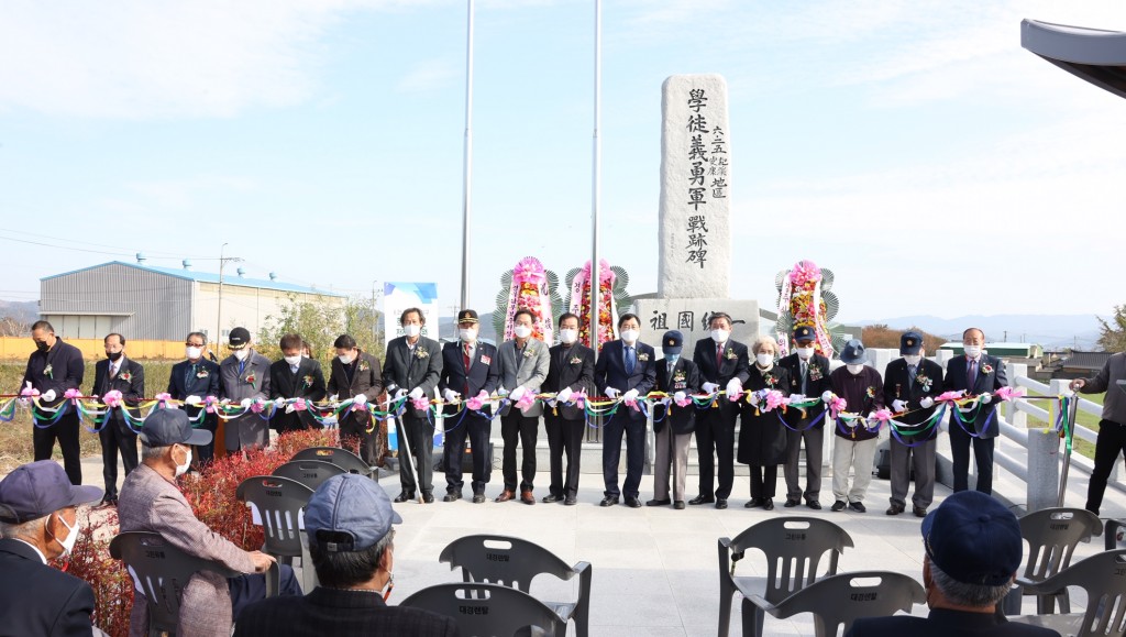 1. 6.25안강기계지구 학도의용군 전적비 일원 정비공사’완료 (1)