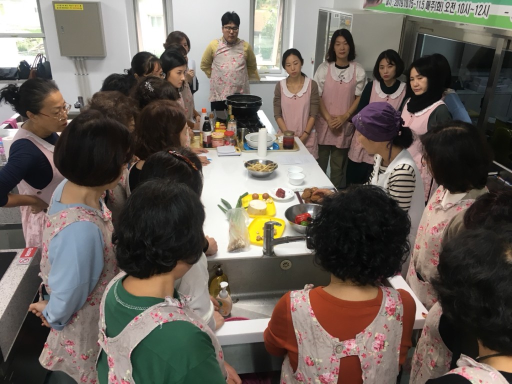 4. 보건소, 테마별 식생활 개선 교육 실시 (2)