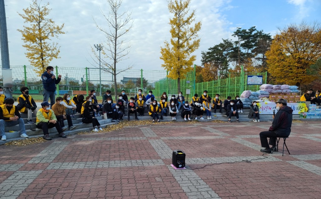 5. 주낙영 경주시장,‘3040 청년봉사단’과 게릴라 토크