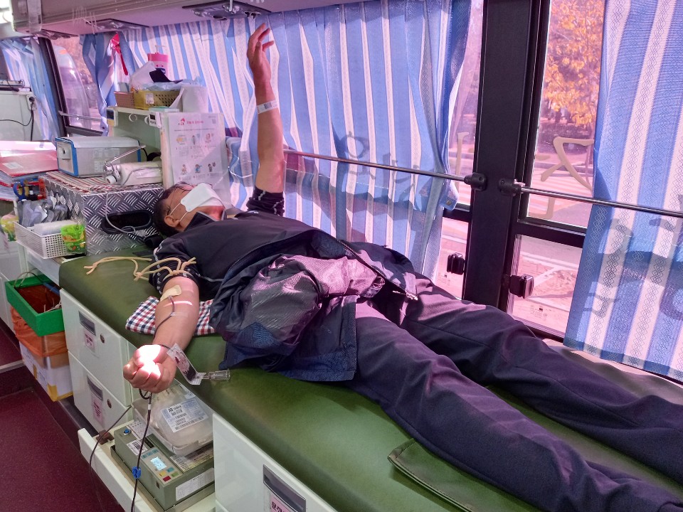 6. 경주시새마을회 ‘사랑의 헌혈 릴레이’ 참여