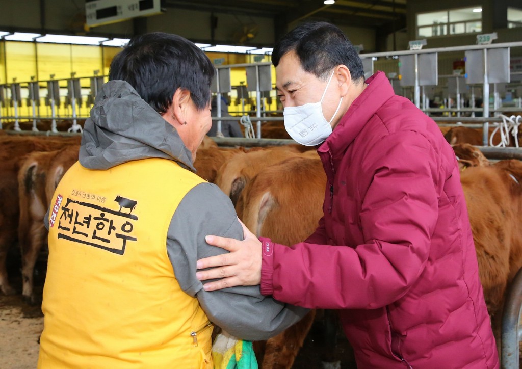 1. 경주시, 축사 민원 해결 위해 ‘사전심사청구·사전심의제도’ 적극 활용키로