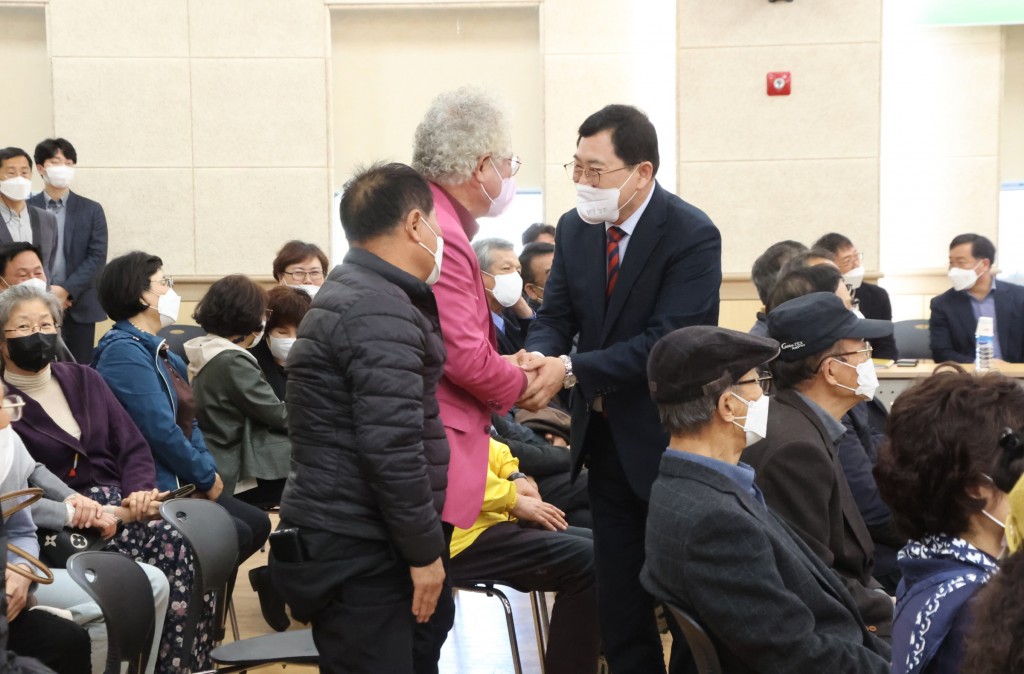 1. 경주시 열린 시민 소통 간담회 2주간의 대장정 마무리... 시민 2800여명 참석 ‘성황’ (5)