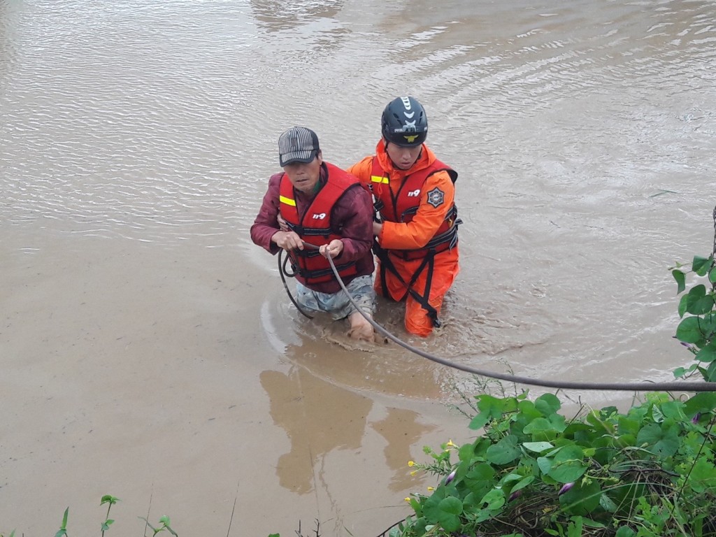 경주시 동방동 831 고립신고 구조대상자 1명 구조