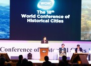 1-1. 세계역사도시회의’ 참석···도시재생사례 발표자로 연단 올라