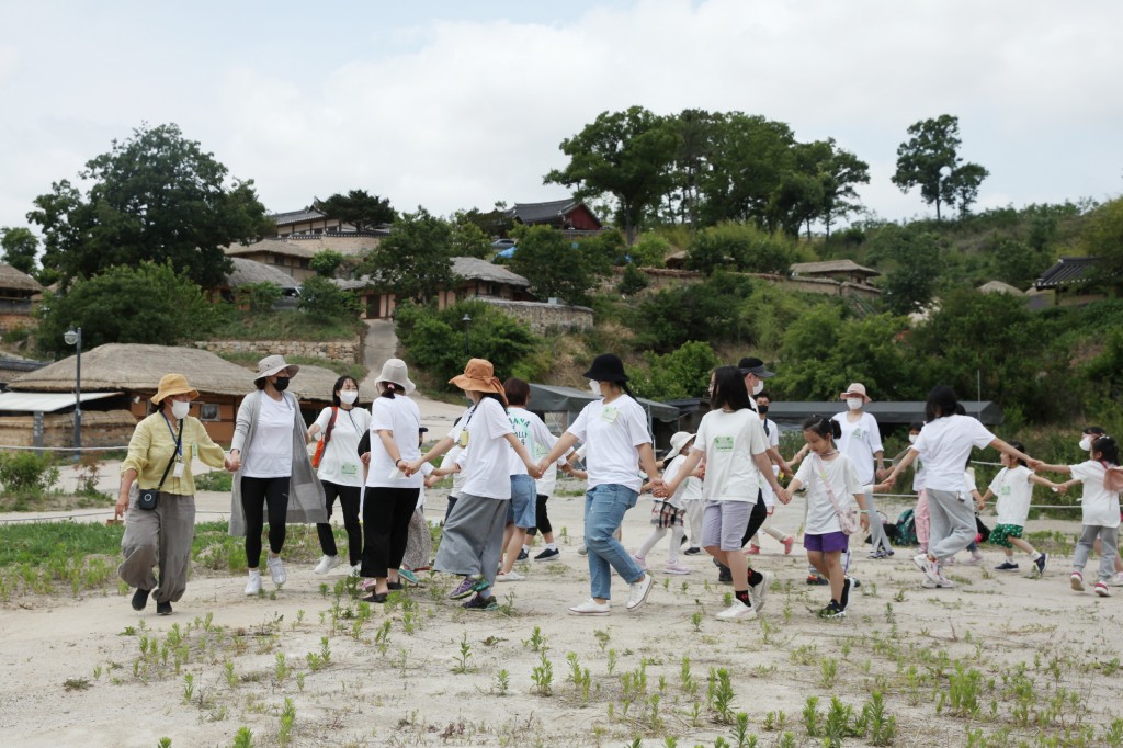 2. 경주시 마을공동체 공모사업에 도전하세요