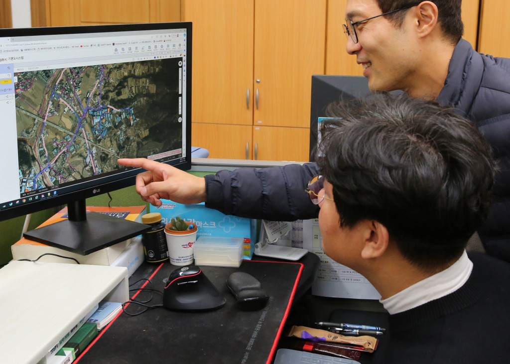 4-1. 외동읍 등 6개 읍면 지하시설물 전산화 사업 완료_01