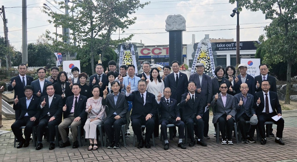 12-1. 안강읍 민원복지과)애국지사 김만득 선생 추념식 사진